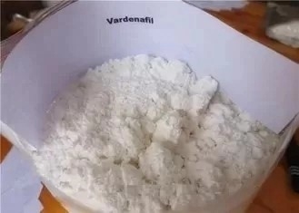 Base blanca del var-denafil del polvo del var-denafil CAS 224785-90-4 fuerte de los efectos