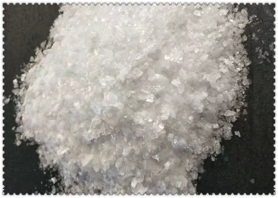 Escama ácida bórica CAS: 11113-50-1 pureza elevada escamosa blanca del cristal el 99%